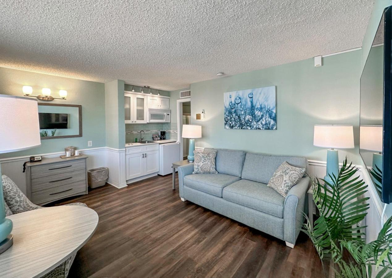 Thunderbird Beach Resort Treasure Island Extérieur photo